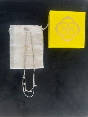 Kendra Scott Silver Layered Triangle Accent Necklace - Beautiful 😻